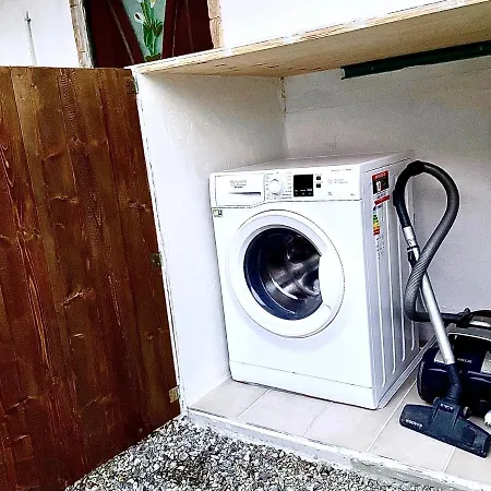 Ferienwohnung Monolocale Deluxe A 2,7 Km Dal Mare Per 2 Persone Siderno Exterior foto